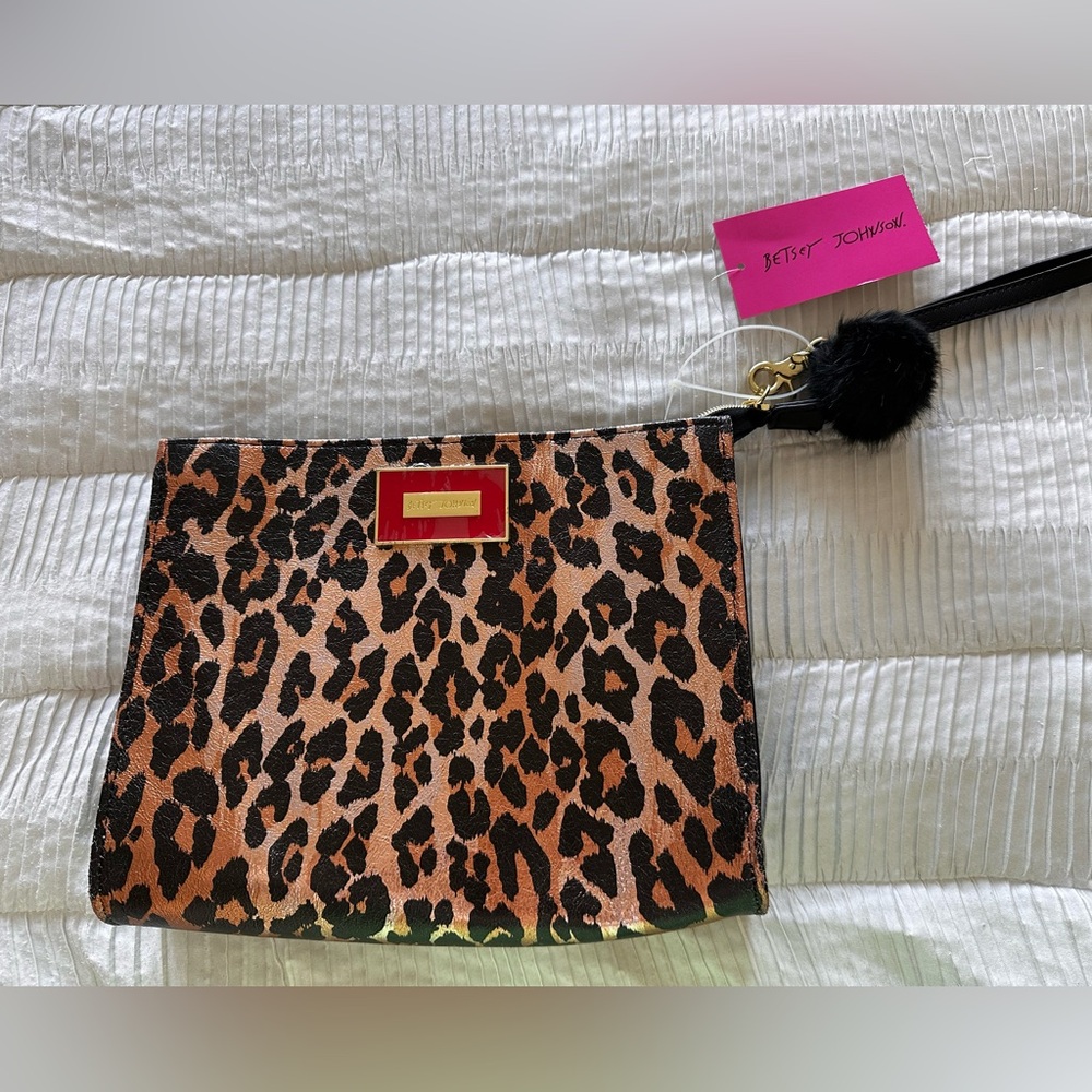 Gold/black leopard Betsy Johnson clutch handbag- New with tags!